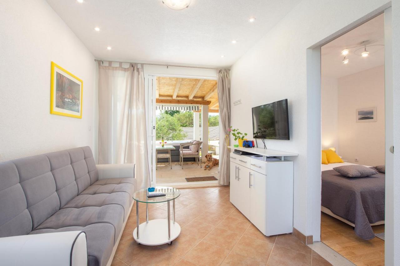 Vila Lila Mali Drvenik Exterior photo